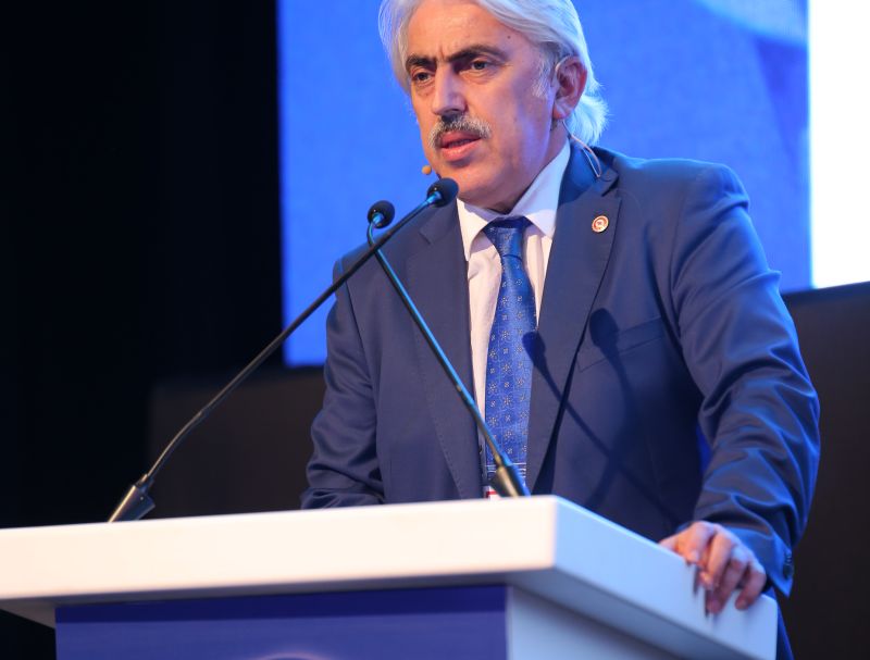 Helal Zirvesinin İlk Gününde Standartlar Ele Alındı