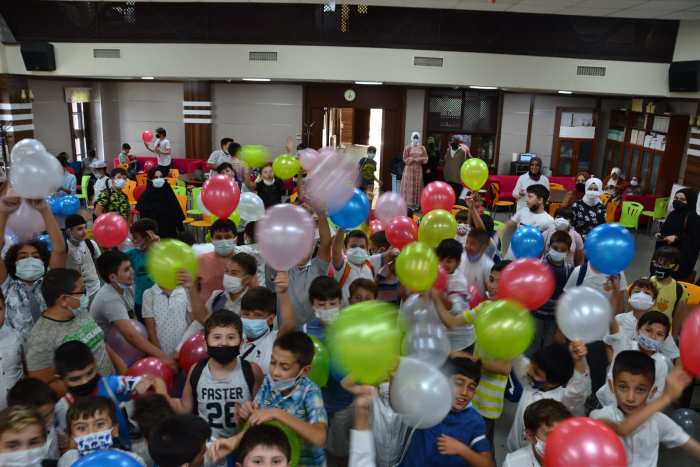 Eskişehir Birlik Vakfı, yaz okulu programının kapanış törenini gerçekleştirdi