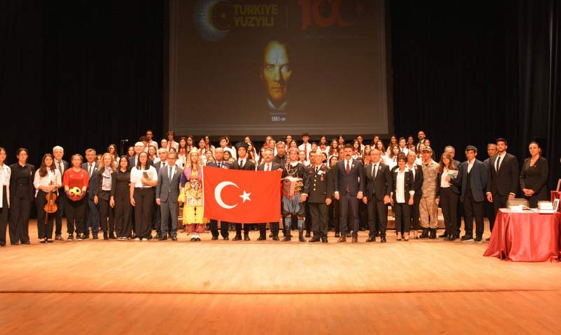 10 Kasım Atatürk’ü Anma Günü Etkinlikleri Kapsamında "Ata’ya Özlem Oratoryosu" Düzenlendi