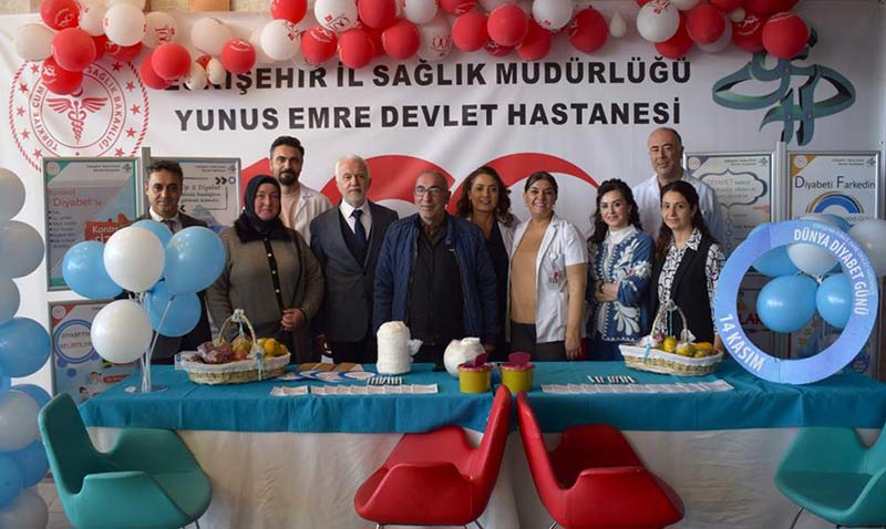 Yunusemre Devlet Hastanesinde Diyabet Farkındalık Standı kuruldu
