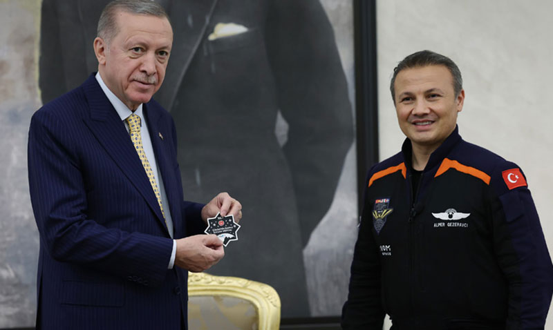 Cumhurbaşkanı Erdoğan, Türkiye’nin ilk astronotu Gezeravcı’yı kabul etti