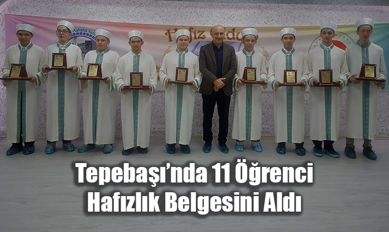 Tepebaşı’nda 11 Öğrenci Hafızlık Belgesini Aldı, Harçlıklarını Gazze’ye Bağışladı