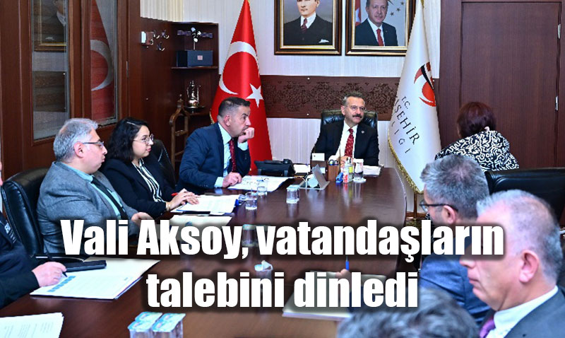 Vali Aksoy "Halk Gn" Toplantsnda Vatandalarn Taleplerini Dinledi