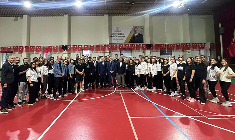 Rektörler ve İl Müdürü’nden Genç Yeteneklere Destek Ziyareti