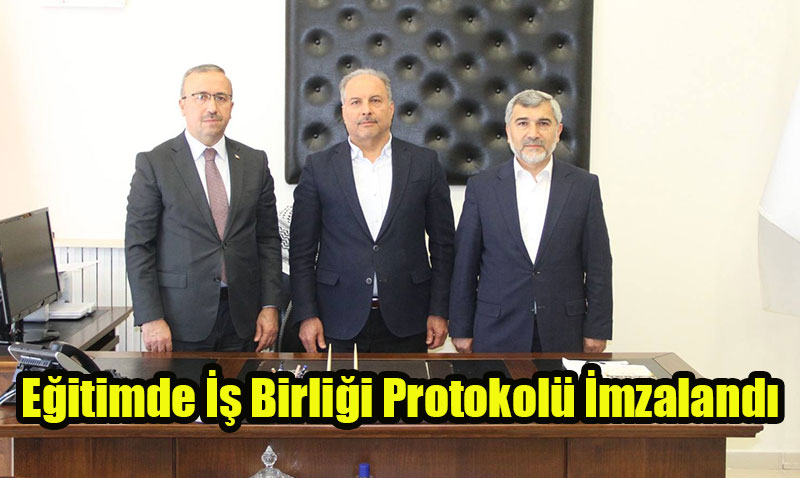 Milli Eğitim ve ESOGÜ İlahiyat Fakültesi Arasında İş Birliği Protokolü İmzalandı
