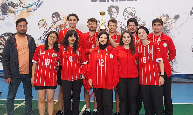 YurtLig Masa Tenisi Ege Grup Şampiyonası’nda Erkek Takımımızdan İkincilik Gururu!