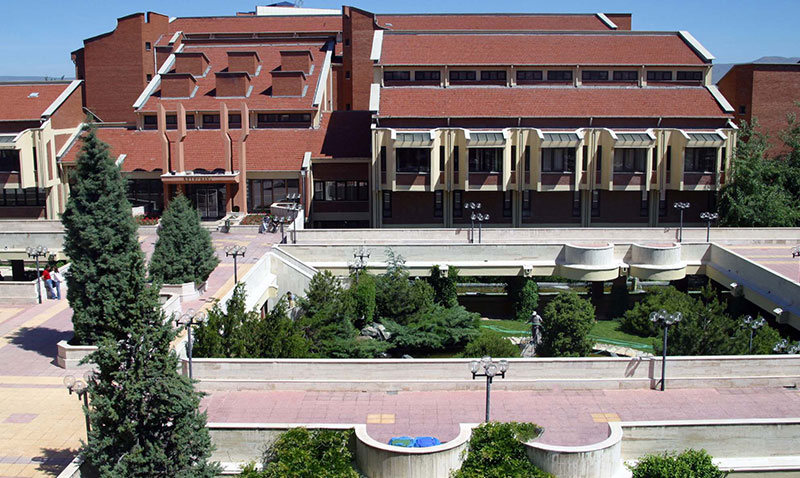Anadolu Üniversitesi Kütüphanesi RFID sistemiyle hizmet kalitesi artıyor