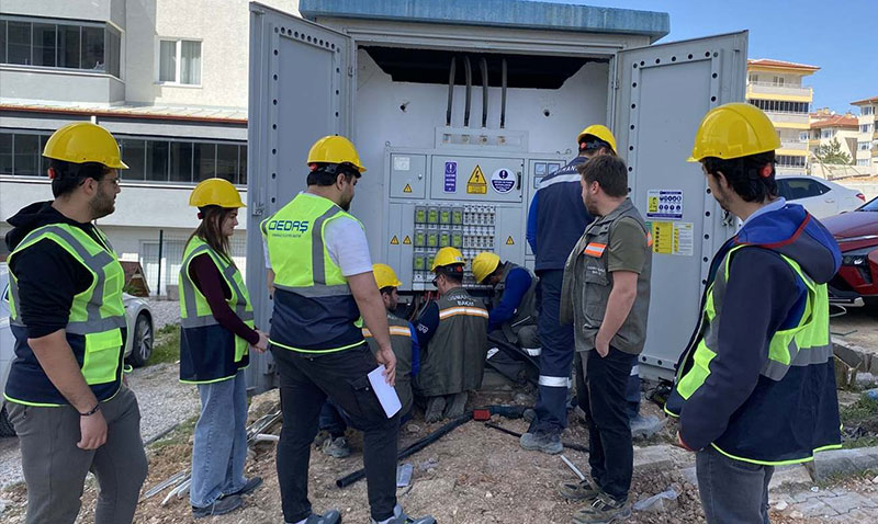 Geleceğin enerji profesyonelleri OEDAŞ ile sahada yetişiyor
