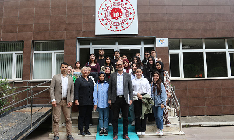 ESOGÜ Öğretmen Adaylarından İl Müdürlüğüne Çevre ve Şehircilik Ziyareti