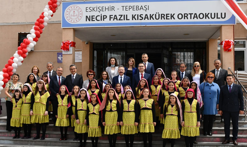 "Yunus Emre’yi Anma Programı" Vali Aksoy’un Katılımıyla Gerçekleşti
