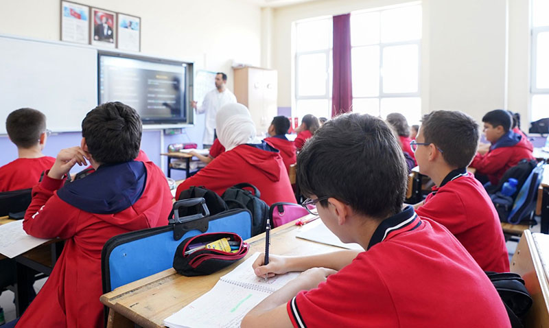 Milli Eğitim Bakanlığı’ndan Yabancı Dil Eğitimi Hamlesi