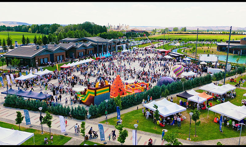 Eskişehir OSB Yaşam Park Çocuk Şenliği’nde SOLOTÜRK Rüzgarı Esti