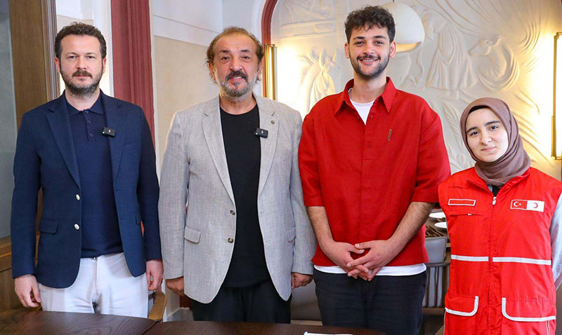 Ünlü şeflerden Kızılay’a kurban bağışı desteği