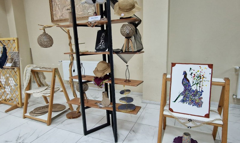 ESMEK İlçe Sergileri "Yansımalar" ile Sona Erdi: Kırsalda Sanat ve Üretim Şöleni!