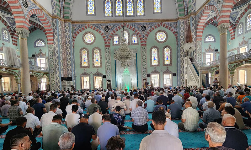 Eskişehir’de "Kerbela, Ehl-i Beyt ve Tüm Şehitlerimizi Anma Programı" Yoğun Katılımla Gerçekleşti
