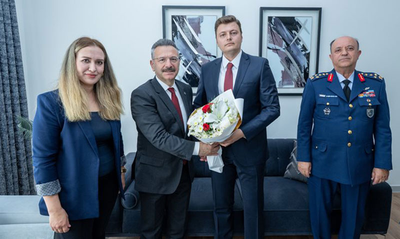 Vali Aksoy’dan 15 Temmuz Gazisi Polis Memuru Burak Güzel’e Anlamlı Ziyaret