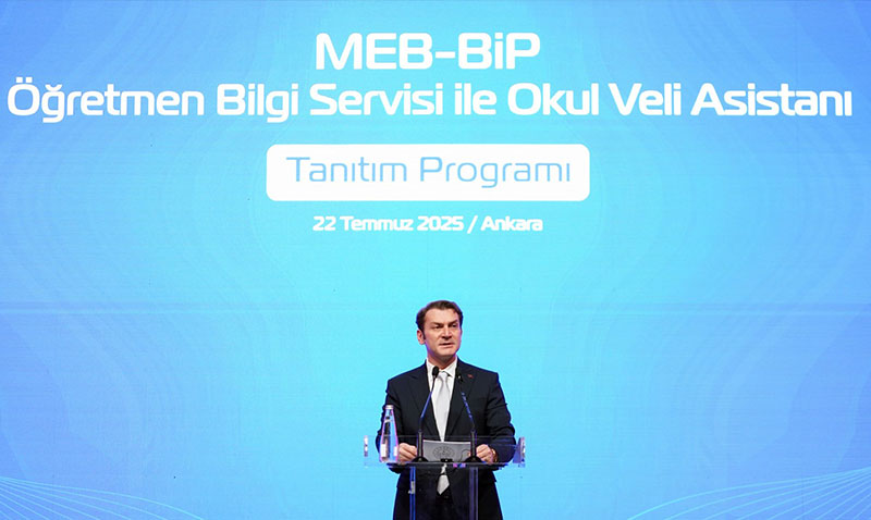Bakan Tekin’den Eğitimde Dijital İletişim Hamlesi: Eskişehir Okulları da Yararlanacak!