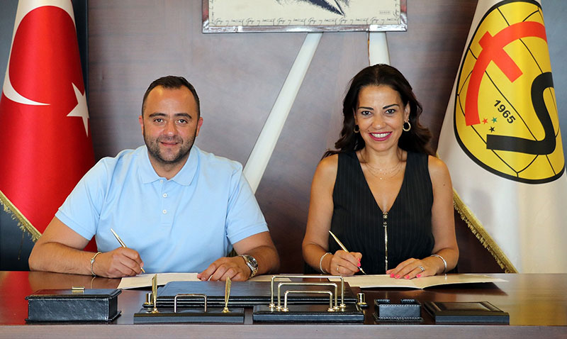 Eskişehirspor’a Forma Sırt Sponsoru TurkNet Oldu!