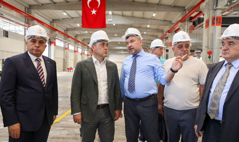 Bilecik Valisi Sözer, Kıraç Galvaniz’in Bozüyük Tesisini Ziyaret Etti