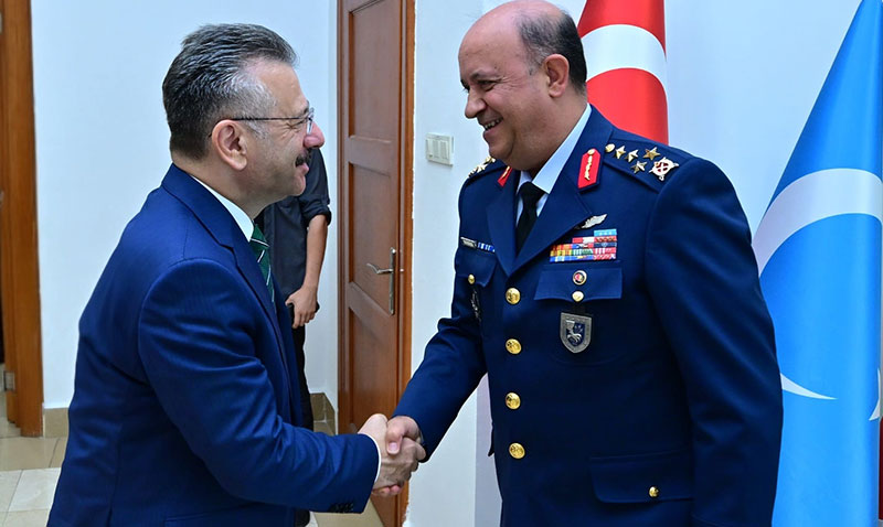 Hava Orgeneral İsmail Güneykaya’dan Vali Aksoy’a Veda Ziyareti