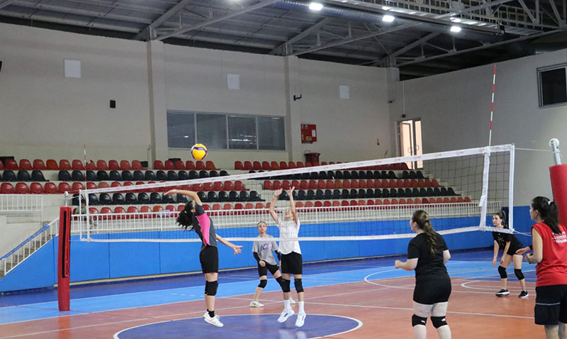 GSB Spor Okulları’nda Voleybol Heyecanı Devam Ediyor