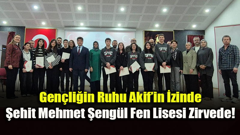 �stiklal Ruhu Bilgiyle Bulu�tu: Liseler Aras� Mehmet �kif Ersoy Yar��mas� Sonu�land�