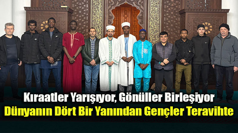 �Teravihte Mihrapta Gen�ler Var�: Eski�ehir�de S�n�rlar� A�an Ramazan Ruhu