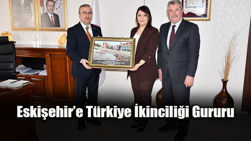 Eski�ehir�e Foto�raf Sanat�yla Gelen T�rkiye �kincili�i Gururu!