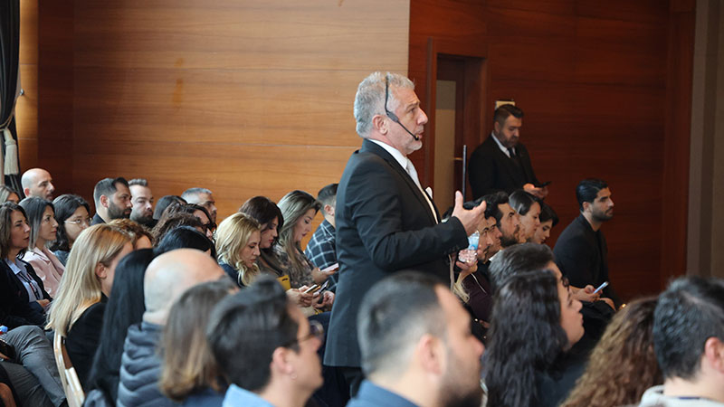 Akol Global Ev Sahipli�inde Bursa�da Yat�r�m Zirvesi