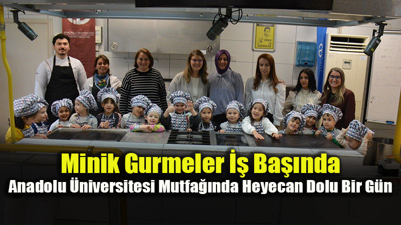 Gastronomiye K���k Bir Ad�m: Minik Eller �ef K�yafetlerini Giydi