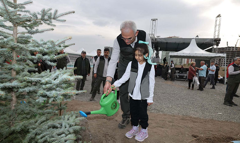 Orman Haftasnda Yanan Alanlar Fidanlarla Buluacak