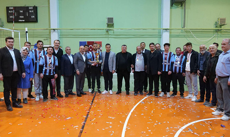 Beylikova’da Kurumlar Aras Voleybol Turnuvas Cokuyla Sona Erdi!