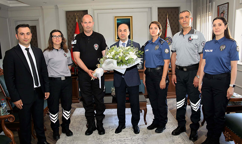 zel Gvenlik Haftas Kutlanyor: Valilik ve Emniyet Mdrl Ziyaret Edildi!