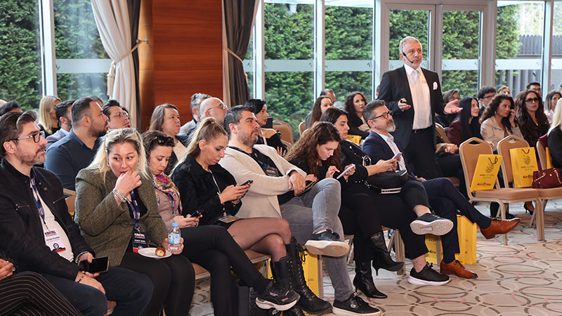 Akol Global Ev Sahipli�inde Bursa�da Yat�r�mc�lar Bir Araya Geliyor